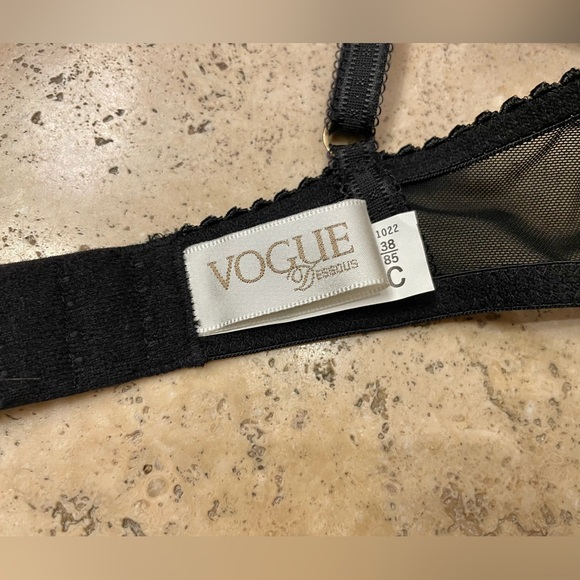 Vintage 38C Vogue Dessous black bra - Picture 10 of 11
